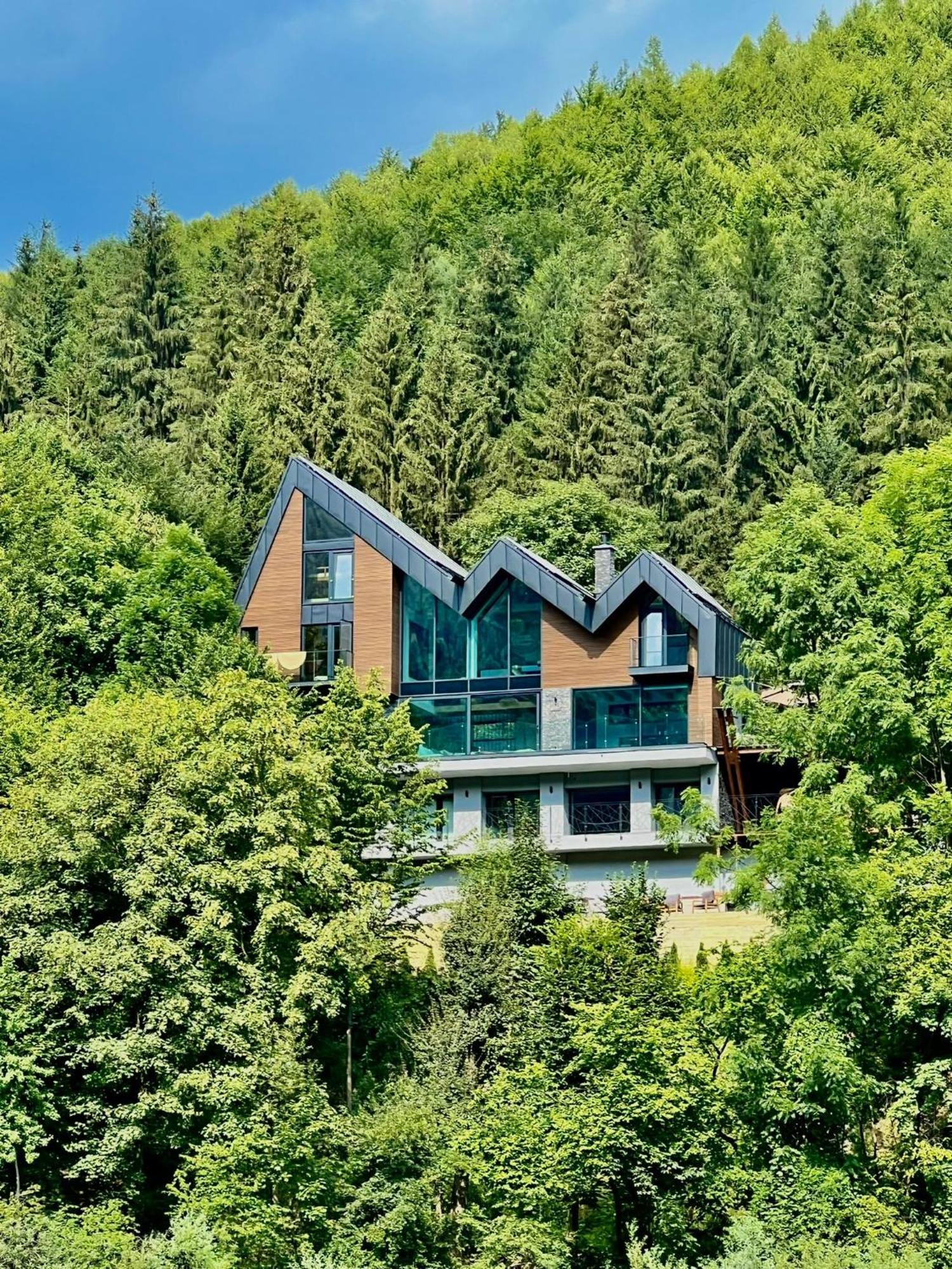 Utopia Lake View Teşila エクステリア 写真