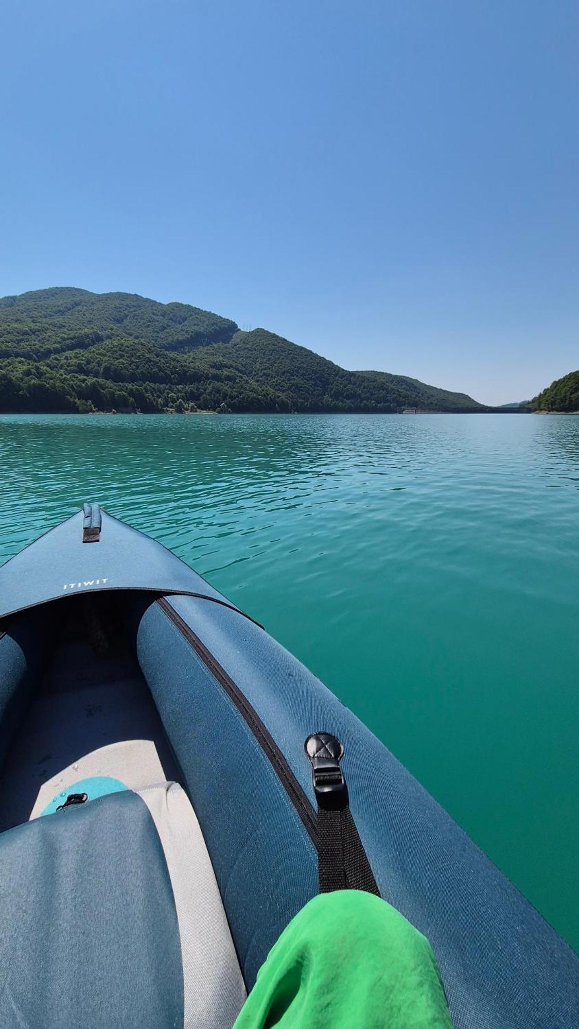 Utopia Lake View Teşila エクステリア 写真